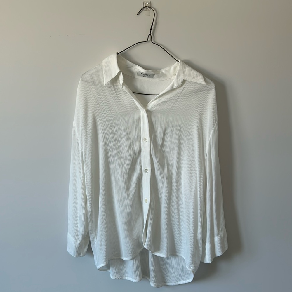 Aritzia Babaton Carrington Blouse